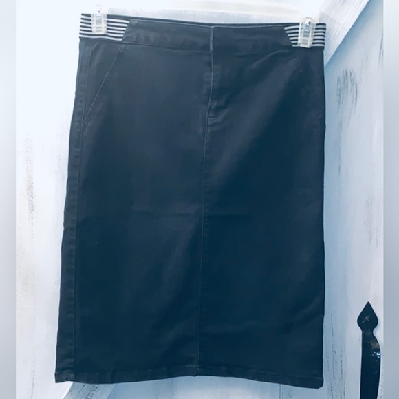 D jeans brand Denim skirt size 10 - Picture 1 of 3